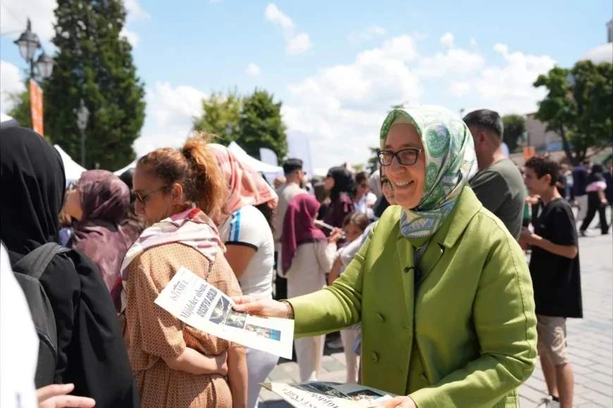 AK Parti İstanbul İl Kadın Kolları Başkanı Saliha Demirer: “Ayasofya'nın yeniden ibadete açılması milletimizin tarihine ve medeniyet değerlerine sahip çıkma iradesinin en güçlü tezahürlerinden biridir”