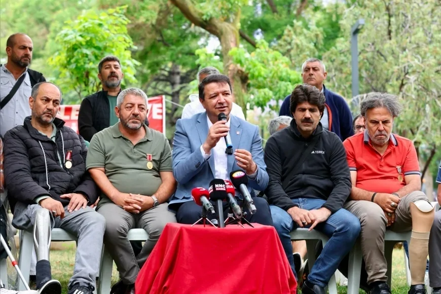 Saadet Partisi Genel Başkanı Mahmut Arıkan: “Şehit aileleri ve gazilerin hak mücadelesi verdiği düzen bozuk düzendir”