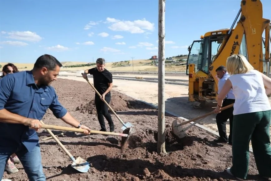 Pursaklar Belediye Başkanı Ertuğrul Çetin: “Pursaklarımız İçin Aynı Heyecan Ve Gayretle Yolumuza Devam Ediyoruz”