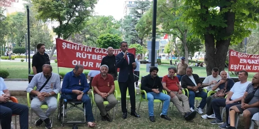 DOST Parti Genel Başkanı Rıdvan Eşin: “Yokluk varsa beraber çekelim, varlık varsa da beraber yiyelim”