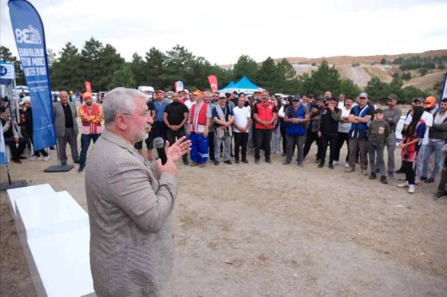ÇORUM BELEDİYE BAŞKANI DR. HALİL İBRAHİM AŞGIN: "ASIL DEĞER, BU SPORA EMEK VEREN SİZLERSİNİZ"