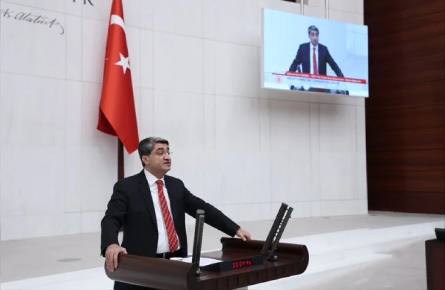 DEVA Partisi Genel Başkan Yardımcısı Mehmet Emin Ekmen: “2024/5 Sayılı Cumhurbaşkanlığı Genelgesi Eksiksiz Uygulanırsa Mevsimlik Tarım İşçilerinin Sorunları Çözülebilir”