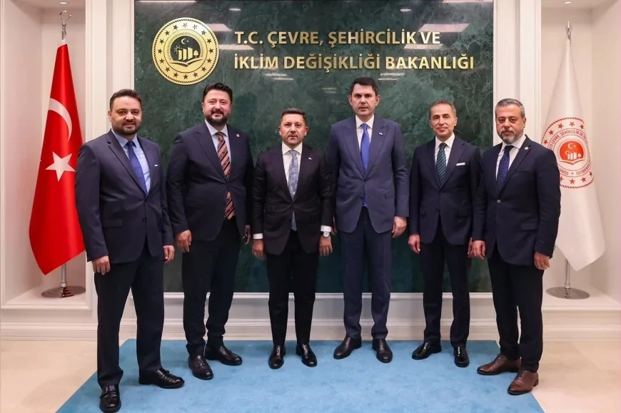 Çevre, Şehircilik ve İklim Değişikliği Bakanı Murat Kurum'u Nevşehir Heyeti Ziyaret Etti
