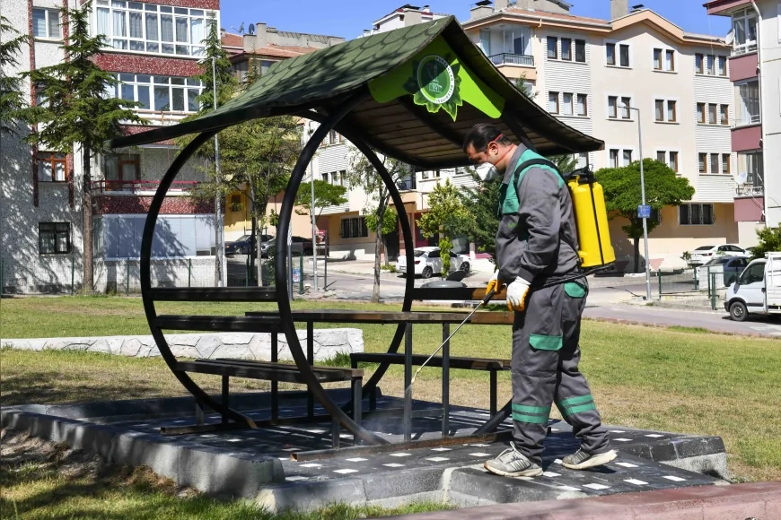 Ankara Büyükşehir Belediyesi Vektörle Mücadelede İlaçlama Çalışmalarını Akyurt, Çubuk ve Pursaklar'da Sürdürüyor