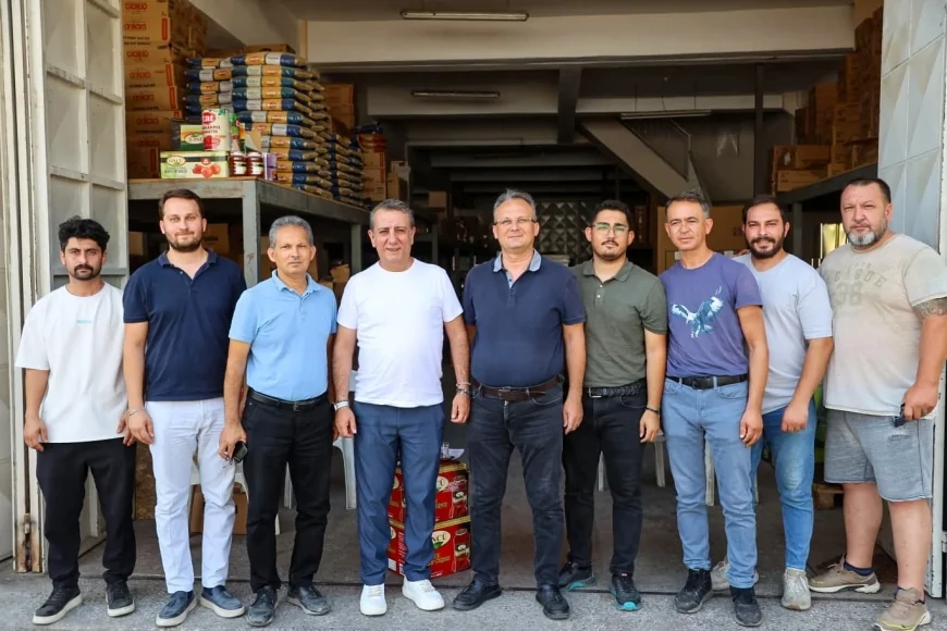 Efeler Belediye Başkanı Anıl Yetişkin Gıda Çarşısı Esnafıyla Buluştu: “Üretimin ve Esnafın Yanında Olmayı Sürdüreceğiz”
