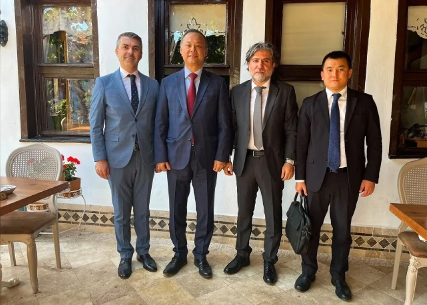 Kırgızistan’ın Ankara Büyükelçisi Ruslan Kazakbaev Türkiye ile ekonomik iş birliğinin geliştirilmesini değerlendirdi