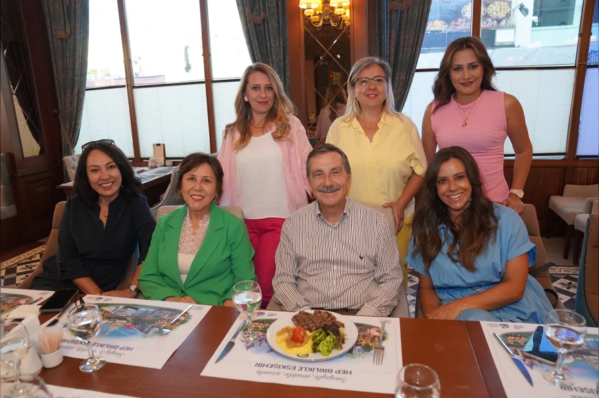 Tepebaşı Belediye Başkanı Dt. Ahmet Ataç: “Kent Konseyi Başkanlığı görevinde de önemli çalışmalara imza atacağına yürekten inanıyorum”