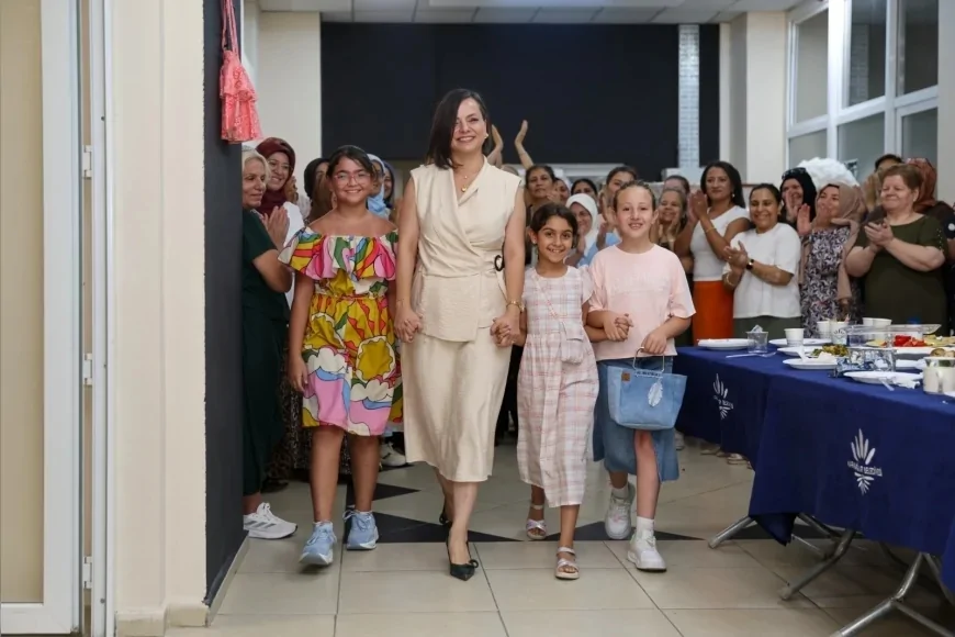 Karabağlar Belediye Başkanı Helil Kınay: “Tekstil Akademi basit bir dikiş kursu değil, bir marka”
