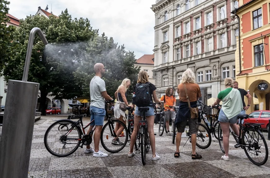 Prag’da Sıcak Yaz Günlerinde Serinleme Noktaları Kent Sakinleri ve Turistlerin Uğrak Alanı Oldu