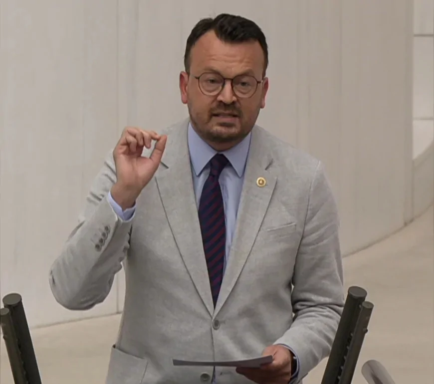YENİ PARTİ DENİZLİ MİLLETVEKİLİ ŞEREF ARPACI: “KRİZ TEKSTİL VE HAZIR GİYİM SEKTÖRÜNÜ DELİP GEÇTİ, 500 BİN KİŞİ İŞSİZ KALDI, 10 BİN FİRMA KAPANDI”