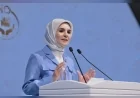 Aile ve Sosyal Hizmetler Bakanı Mahinur Özdemir Göktaş: “Yaşlı ve engelli aylıklarını hak sahiplerimizin hesaplarına artışlı bir şekilde yatırıyoruz”
