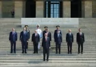 Cumhurbaşkanı Recep Tayyip Erdoğan, Yüksek Askerî Şûra Toplantısı öncesinde YAŞ üyeleriyle Anıtkabir’i ziyaret etti