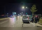 Çorum-Ankara Kara Yolunda Kaza: Refüjü Aşarak Karşı Şeride Geçen Hafif Ticari Araçta Anne ile Oğlu Yaralandı