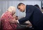 İzmir Büyükşehir Belediye Başkanı Dr. Cemil Tugay’dan emeklilere aylık 8 bin liralık kira ve alışveriş desteği