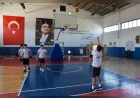 Eskişehir Büyükşehir Belediyesi’nin Yaz Spor Eğitimleri çocukları ve yetişkinleri sporla buluşturuyor