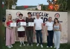 Denizli Büyükşehir Belediyesi’nin Cankurtaran Yaz Gençlik Kampı 7 dönemin ardından sertifika töreniyle sona erdi
