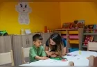 Konak Belediyesi’nin Saatlik Hizmeti Kemeraltı’nda Annelerin İşlerini Kolaylaştırıyor