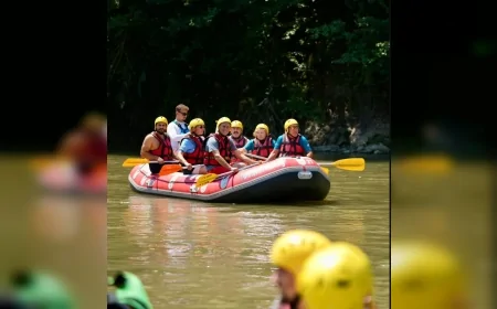 Düzce Belediyesi Gençleri Melen Çayı'nda Raftingle Buluşturdu, 12 Kilometrelik Parkurda Adrenalin Dolu Anlar Yaşandı