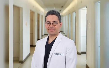 Op. Dr. Mustafa Melih Erkan: “Robotik Destekli V-NOTES Yöntemiyle Doku Hasarı En Aza İndirilebiliyor”
