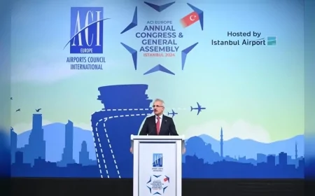 ULAŞTIRMA VE ALTYAPI BAKANI ABDULKADİR URALOĞLU: "İSTANBUL HAVALİMANI 289 BİN 260 YOLCUYLA TÜRKİYE VE AVRUPA REKORUNA ULAŞTI"