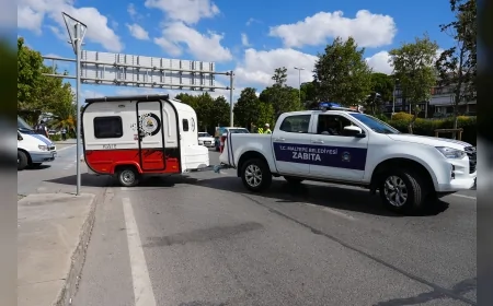 Maltepe Belediyesi Sahil Şeridinde Kurallara Aykırı Park Eden Karavanlara Yönelik Denetimlerini Sürdürüyor