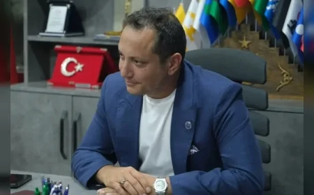 Anahtar Parti İstanbul İl Başkanı Op. Dr. Altuğhan Cahit Vural: “Kurtuluş Savaşı lafını silmeye kimsenin gücü yetmez”