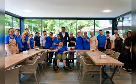 Düzce Belediyesi Kusursuz Kafe 10’uncu Kuruluş Yılını Çalışanları ve Misafirleriyle Kutladı