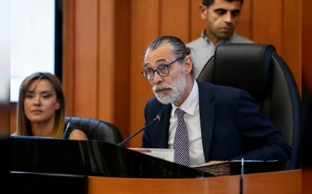 İçişleri Bakanlığı Etimesgut Belediye Başkanı Erdal Beşikçioğlu’nu Geçici Tedbir Olarak Görevden Uzaklaştırdı