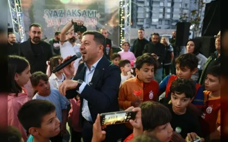 Nevşehir Belediye Başkanı Rasim Arı: “Haydi Nevşehir, Söz Şimdi Sizde” buluşmasında vatandaşlarla bir araya geldi