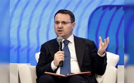 ADALET BAKANI AKIN GÜRLEK: “VATANDAŞLIK HUKUKUNU İSTİSMAR EDEN YAPILARA KARŞI HUKUKUN BÜTÜN İMKÂNLARI KARARLILIKLA KULLANILACAK”
