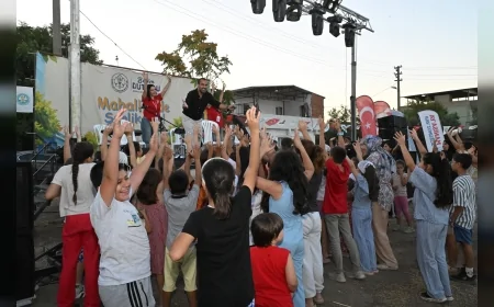 Manisa Büyükşehir Belediyesi “Mahallemde Şenlik Var” etkinlikleriyle mahalle kültürünü kent geneline taşıyor!