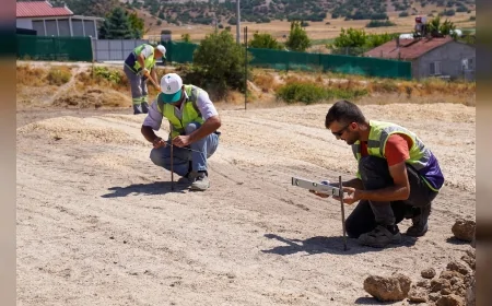 Tepebaşı Belediyesi Yeniincesu Mahallesi'nde Yeni Park Yapımına Başladı, Kırsalda Yeşil Alan Çalışmaları Sürüyor
