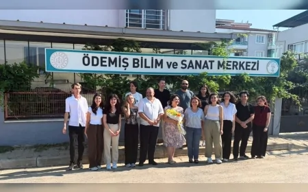 Ege Üniversitesinde düzenlenen etkinlikte siber güvenliğin geleceği ve nitelikli uzman yetiştirmenin önemi ele alındı