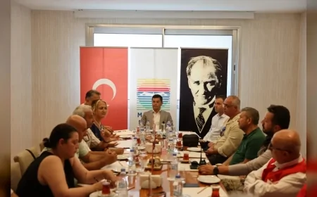 Marmaris Belediye Başkanı Acar Ünlü: “Ortak aklın rehberliğinde kentimizi daha güçlü bir geleceğe taşıyacağız”