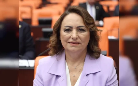 TBMM BAŞKANLIK DİVANI ÜYESİ CHP ADANA MİLLETVEKİLİ DR. MÜZEYYEN ŞEVKİN: “ADANA'DA SİLAH DEĞİL, YAŞAM HAKKI KORUNMALI