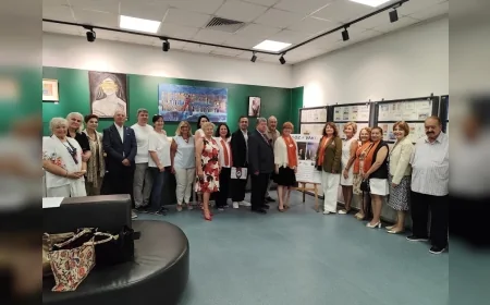 İstanbul'da "Bu Yük Hepimize Ağır" Sergisi Toplumsal Cinsiyet Eşitliğini Sanatla Gündeme Taşıyor