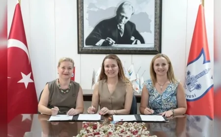 Konak Belediye Başkanı Nilüfer Çınarlı Mutlu: “Kimseyi geride bırakmayan projeleri çoğaltmaya devam edeceğiz”