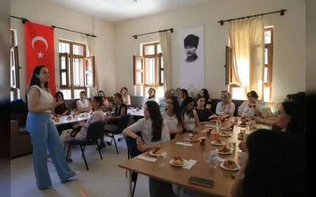 Keçiören Belediyesi Ailelere Sağlıklı İletişim Ve Etkili Ebeveynlik Eğitimi Verdi