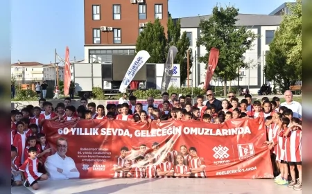 Altıeylül Belediye Başkanı Hakan Şehirli: “Balıkesirspor sevgisini çocuklarımızla geleceğe taşıyoruz”