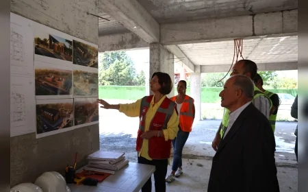 Eskişehir Büyükşehir Belediye Başkanı Ayşe Ünlüce, Sazova Çocuk Evi İnşaatını Yerinde İnceledi