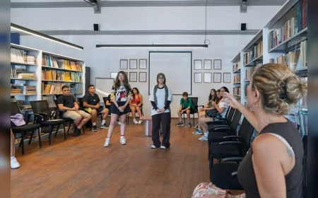 İzmir’de Avrupa Drama Buluşmaları Başladı: Beş Ülkeden Gençler Yaratıcı Drama ile Buluşuyor