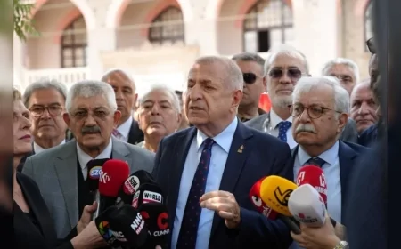 Zafer Partisi Genel Başkanı Prof. Dr. Ümit Özdağ: “İstiklal Harbi sonucunda inşa ettiğimiz Cumhuriyet ağır bir tehdit altındadır”