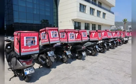 Marmaris Belediye Başkanı Acar Ünlü: “Marmaris el ele verdikçe Siraç’ın umudu daha da büyüyecek”