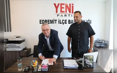 Edremit Belediye Başkanı Mehmet Ertaş: “Halkın ve seçmenimizin sesine kulak vererek böyle bir yol ayrımı yaşadık”