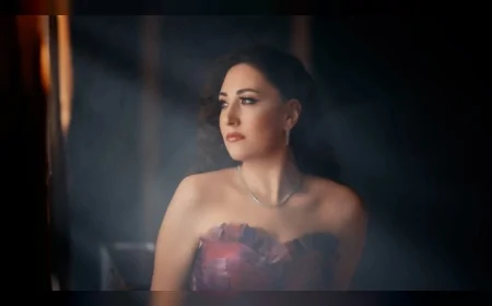 Doktor ve müzisyen Ayşenur Gök, “Hazır Değilim” ile müzik yolculuğunda 6. teklisini yayımladı