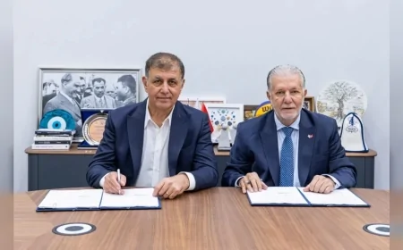 İzmir Büyükşehir Belediye Başkanı Dr. Cemil Tugay: “İzmir bu protokolle yeni bir başlangıç yapmış olacak”