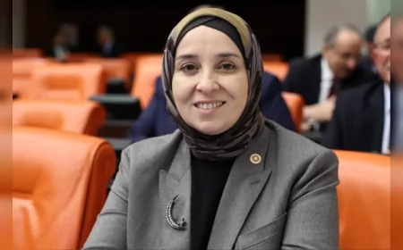 DEVA Partisi Genel Başkan Yardımcısı Elif Esen: “Gençlerin geleceği başka ülkelerde aramak zorunda kalmayacağı bir Türkiye’yi inşa edeceğiz”