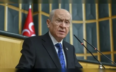 MHP Genel Başkanı Devlet Bahçeli: “Terörsüz Türkiye hedefi büyük yürüyüşün başlangıç şartlarından biridir”