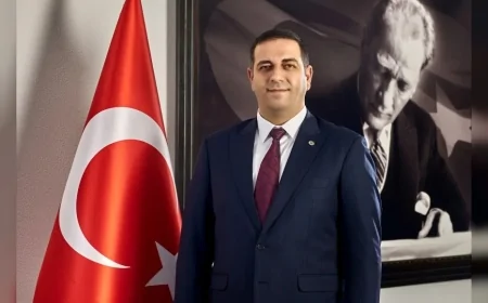 Narlıdere Belediye Başkanı Erman Uzun: “Yarının Narlıdere’sini bugünden kurmaya devam ediyoruz”