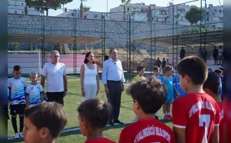 Ayvalık Belediye Başkanı Mesut Ergin: “Sporun, dostluğun ve kardeşliğin bir arada olduğu bir turnuva olsun”